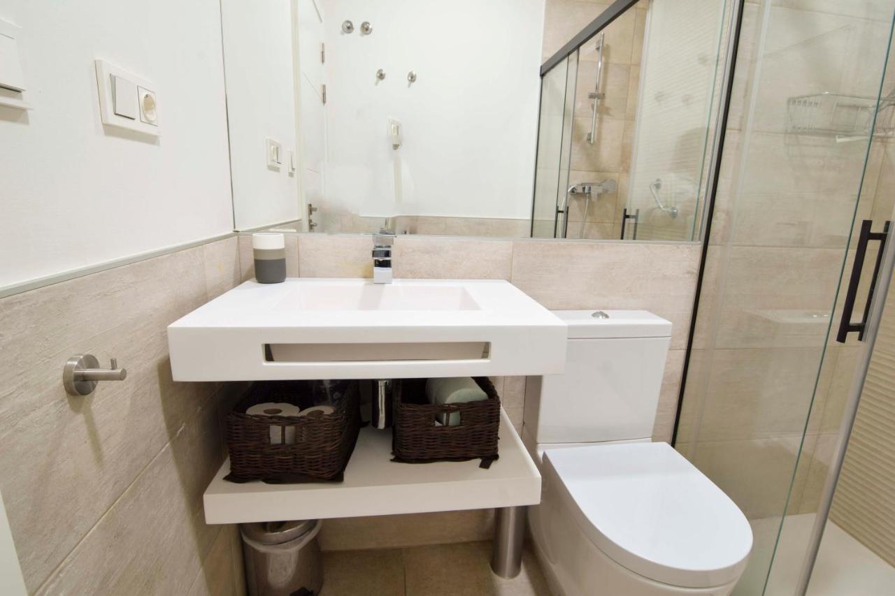 Apartamento Letmalaga Plaza Del Teatro Premium Exterior foto